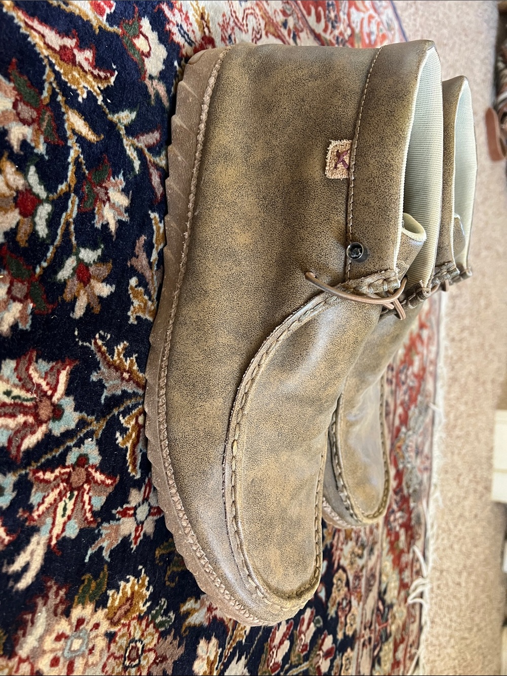 Twisted X Women’s Moccasin Boots in Distressed Tan